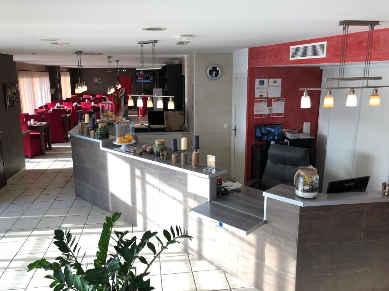 Hotel Paris Pacific Paris-Villejuif- Pres Du Metro L'Hay Les Roses Ligne 14 - Direct Paris-Aeroport Orly Et Institut Gustave Roussi Экстерьер фото
